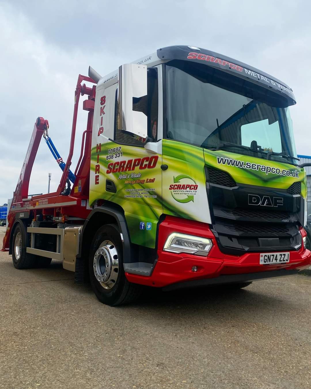 garage metal skip hire